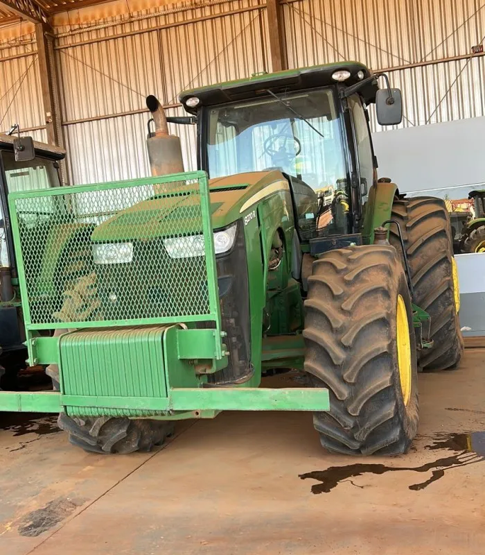 Trator JOHN DEERE 8270 R - ano 2017