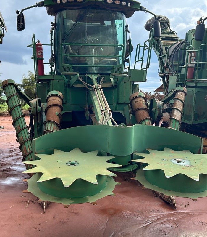 Colhedora De Cana JOHN DEERE